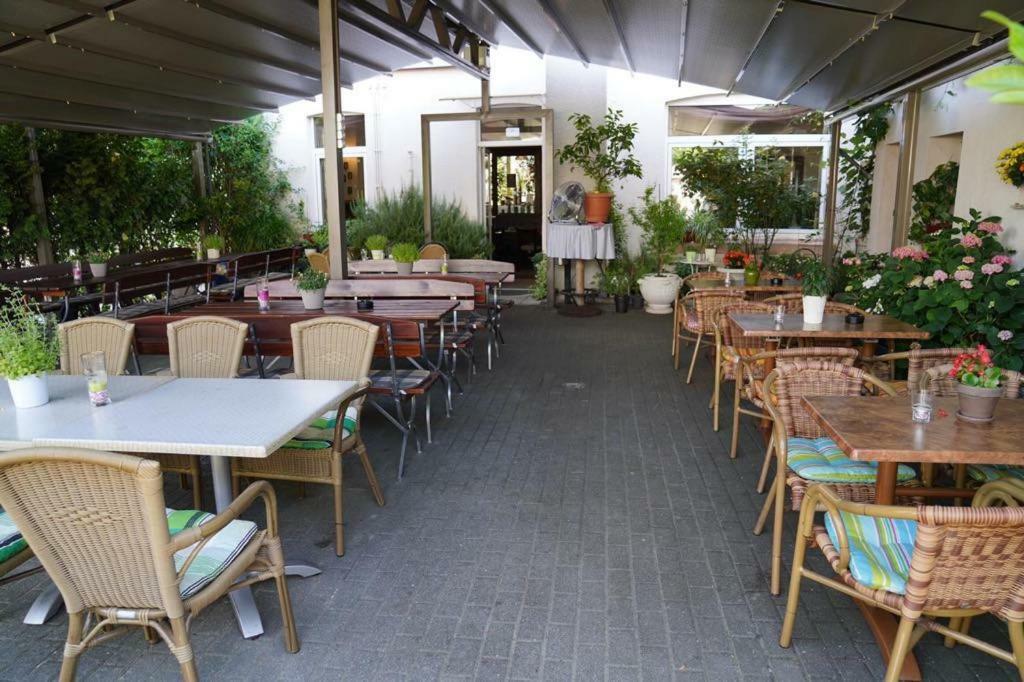 米拉瑟啤酒屋酒店 埃克拉特 外观 照片